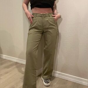 Khaki Tailored Linen Trousers with Ankle Notch Detail – Size Small